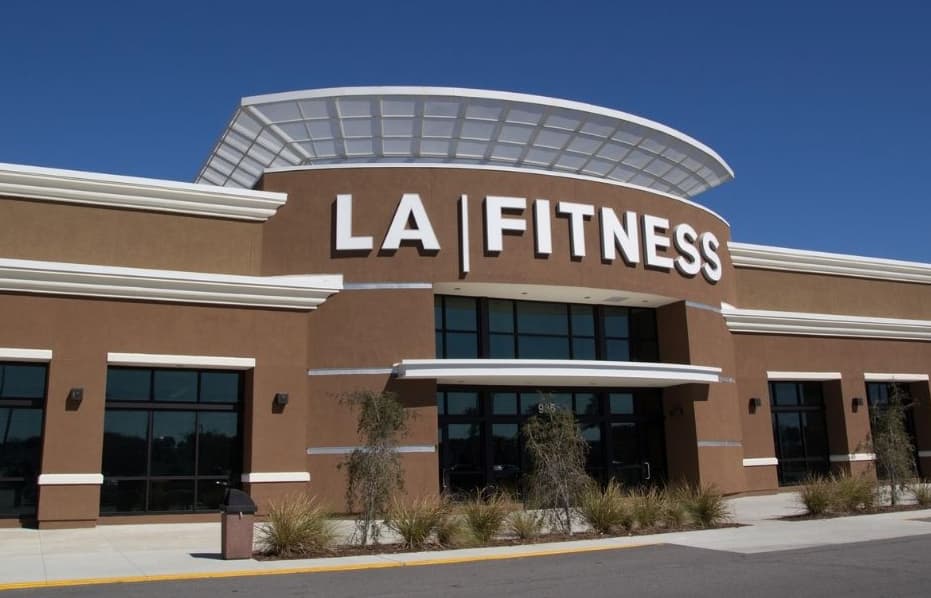 La Fitness Signature Club Vs Regular Cost Benefits More