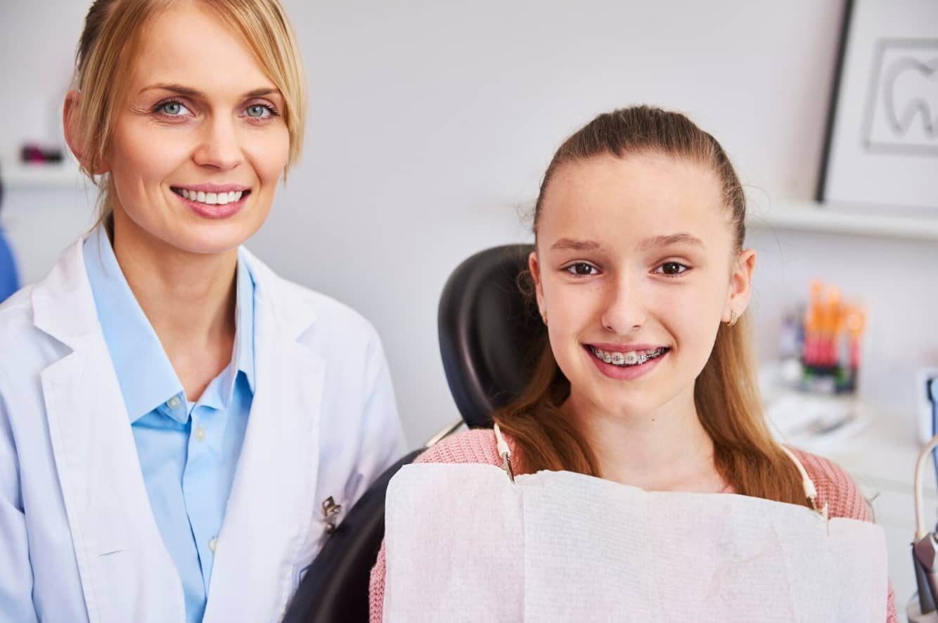 Difference Between a Dentist and an Orthodontist